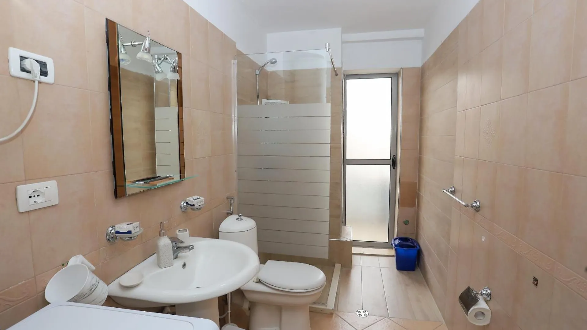 New Bazar Selvia Apartment Tirana Albania